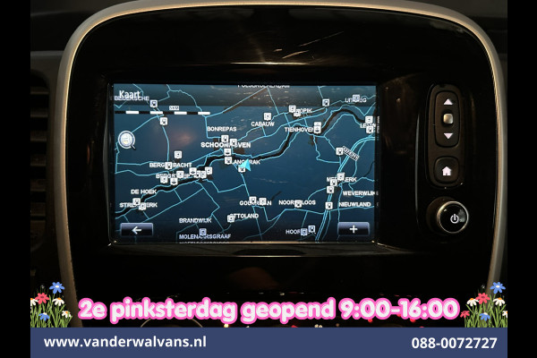 Renault Trafic 2.0 dCi 120pk L2H1 Inrichting Euro6 *Rijklaar Direct rijden* Airco | Camera | Navigatie | LED | Cruisecontrol Trekhaak, Parkeersensoren, Dakdragers, Bijrijdersbank