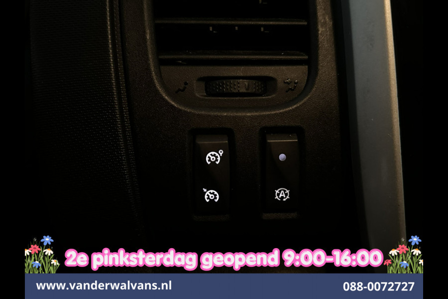Renault Trafic 2.0 dCi 120pk L2H1 Inrichting Euro6 *Rijklaar Direct rijden* Airco | Camera | Navigatie | LED | Cruisecontrol Trekhaak, Parkeersensoren, Dakdragers, Bijrijdersbank