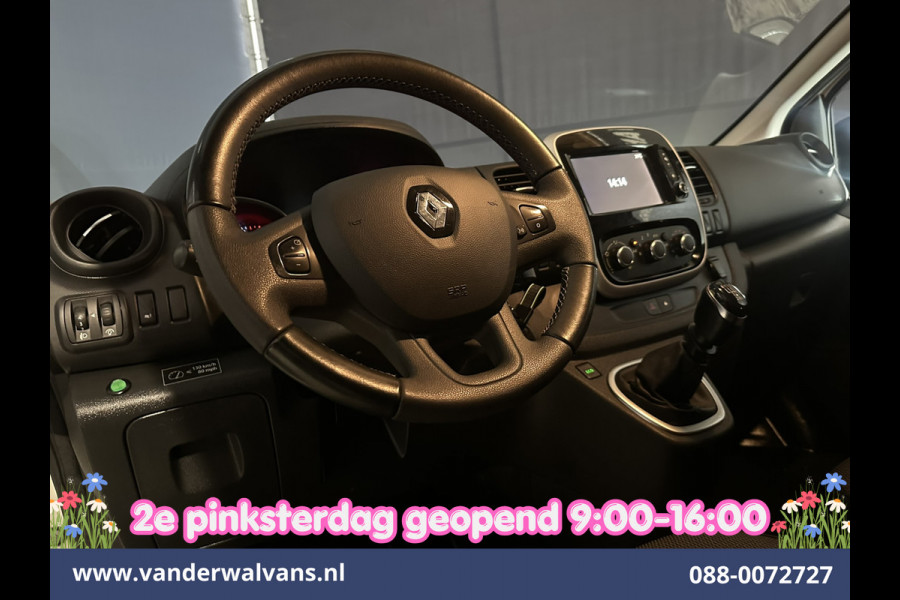 Renault Trafic 2.0 dCi 120pk L2H1 Inrichting Euro6 *Rijklaar Direct rijden* Airco | Camera | Navigatie | LED | Cruisecontrol Trekhaak, Parkeersensoren, Dakdragers, Bijrijdersbank