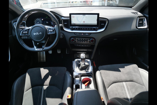 Kia ProCeed 1.5 T-GDi GT-Line | Cruise | Clima | Trekhaak | Stoel-stuurverwarming | Navi |