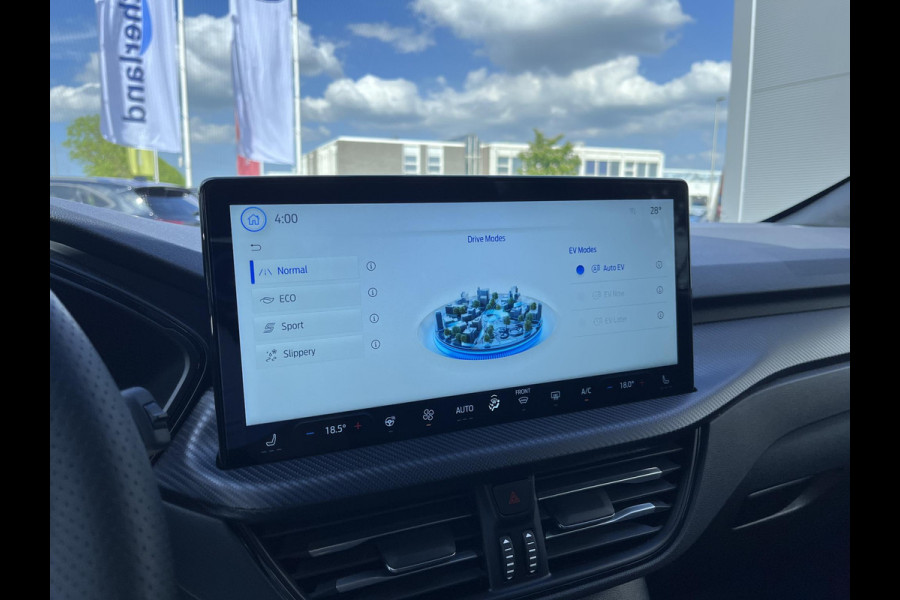Ford Kuga 2.5 PHEV ST-Line 243pk | Winterpack | Wegklapbare Trekhaak | Orig. NL auto