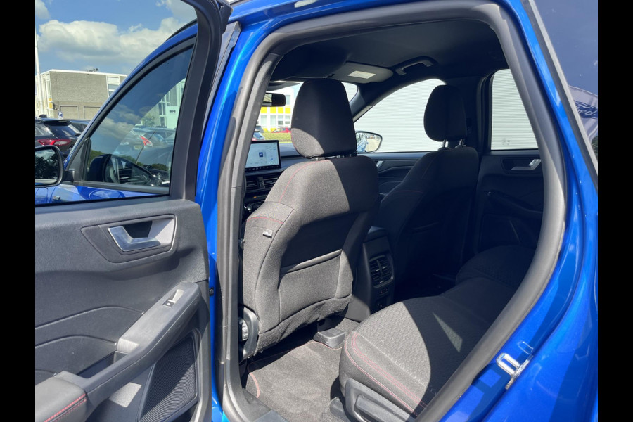 Ford Kuga 2.5 PHEV ST-Line 243pk | Winterpack | Wegklapbare Trekhaak | Orig. NL auto