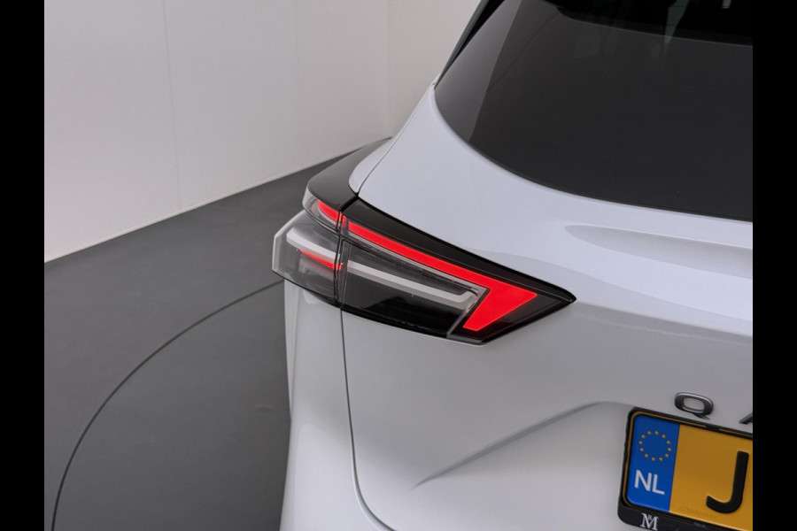 Nissan QASHQAI 1.3 MHEV Xtronic N-Connecta ONDERHOUD GEHAD BIJ DE DEALER | DIRECT LEVERBAAR | FABRIEKSGARANTIE | PANORAMADAK | VOORRUITVERWARMING | STOEL- & STUURVERWARMING | 360° CAMERA | DODEHOEKDETECTIE | HEAD-UP DISPLAY | ELEKTRISCHE ACHTERKLEP