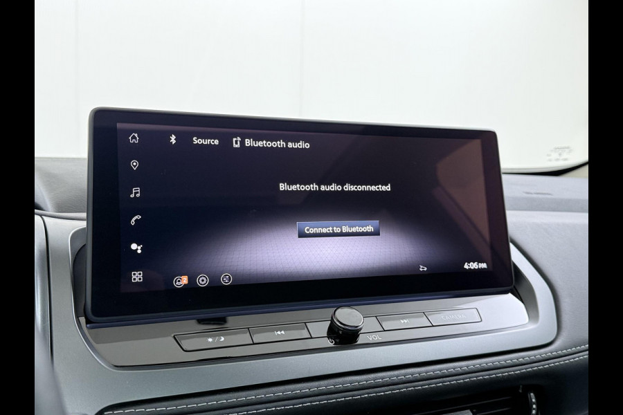 Nissan QASHQAI 1.3 MHEV Xtronic N-Connecta ONDERHOUD GEHAD BIJ DE DEALER | DIRECT LEVERBAAR | FABRIEKSGARANTIE | PANORAMADAK | VOORRUITVERWARMING | STOEL- & STUURVERWARMING | 360° CAMERA | DODEHOEKDETECTIE | HEAD-UP DISPLAY | ELEKTRISCHE ACHTERKLEP