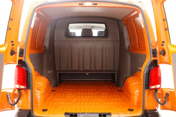 Volkswagen Transporter T6.1 2.0 TDI 110pk Lang D.C. Airco/Navi/Camera 04-2021