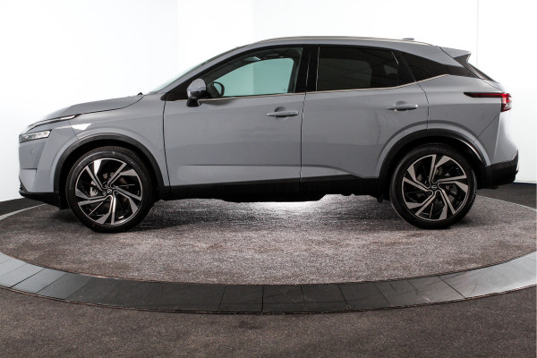 Nissan QASHQAI 1.3 MHEV Xtronic 158 PK Tekna Plus | Cold Pack | Pano | Trekhaak | Dig. Cockpit | Adapt. Cruise | Stoel-+stuurverw. | 360 Camera | Bose | NAV + App. Connect | Auto. Airco | LM 20" | Elek. Klep |