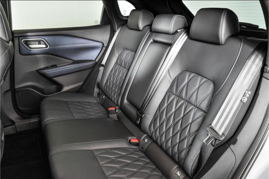 Nissan QASHQAI 1.3 MHEV Xtronic 158 PK Tekna Plus | Cold Pack | Pano | Trekhaak | Dig. Cockpit | Adapt. Cruise | Stoel-+stuurverw. | 360 Camera | Bose | NAV + App. Connect | Auto. Airco | LM 20" | Elek. Klep |