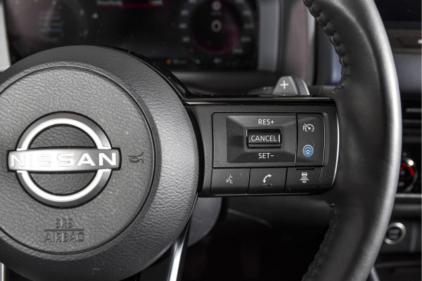 Nissan QASHQAI 1.3 MHEV Xtronic 158 PK Tekna Plus | Cold Pack | Pano | Trekhaak | Dig. Cockpit | Adapt. Cruise | Stoel-+stuurverw. | 360 Camera | Bose | NAV + App. Connect | Auto. Airco | LM 20" | Elek. Klep |