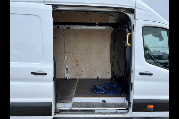 Ford E-Transit 75 kWh 184PK L4H3 334km WLTP 95,6% (SOH) BEV Snelladen Cruise control Carplay Climate control Laadkabel Camera Parkeersensoren V+A Stoelverwarming