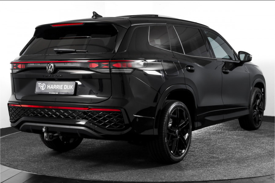 Volkswagen Tayron 1.5 eHybrid R-Line Edition | Black Style | 15 inch Navi | Elek. Trekhaak | IQ Light | HUD | S/K-Panodak | Dig. Cockpit | Adapt. Cruise | Stoel-+Stuurverw. | 360 Camera | NAV + App. Connect | ECC | Elek. Klep | LM 20" | 9294