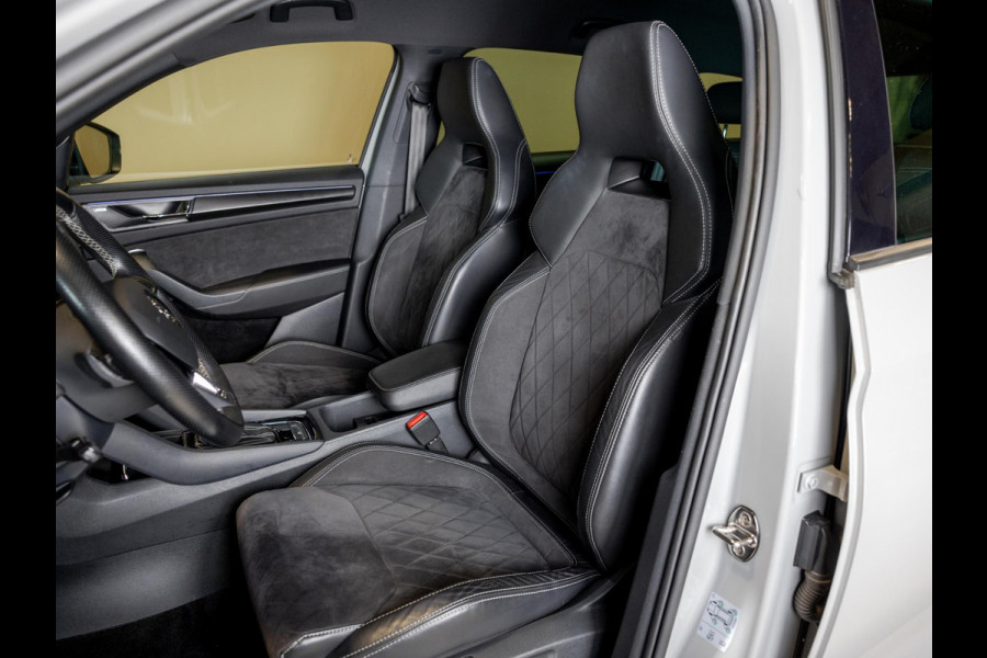 Škoda Kodiaq 2.0 TSI 4x4 Sportline Business / 190pk / Trekhaak / Achteruitrij camera / Stoelverwarming /