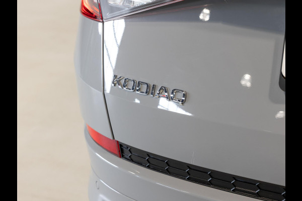 Škoda Kodiaq 2.0 TSI 4x4 Sportline Business / 190pk / Trekhaak / Achteruitrij camera / Stoelverwarming /