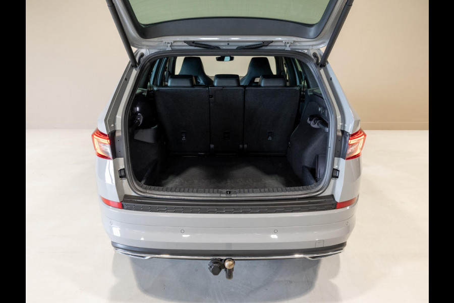 Škoda Kodiaq 2.0 TSI 4x4 Sportline Business / 190pk / Trekhaak / Achteruitrij camera / Stoelverwarming /