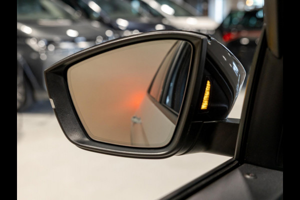 Škoda Kodiaq 2.0 TSI 4x4 Sportline Business / 190pk / Trekhaak / Achteruitrij camera / Stoelverwarming /