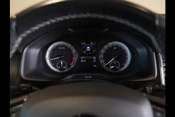 Škoda Kodiaq 2.0 TSI 4x4 Sportline Business / 190pk / Trekhaak / Achteruitrij camera / Stoelverwarming /