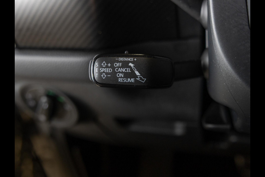 Škoda Kodiaq 2.0 TSI 4x4 Sportline Business / 190pk / Trekhaak / Achteruitrij camera / Stoelverwarming /