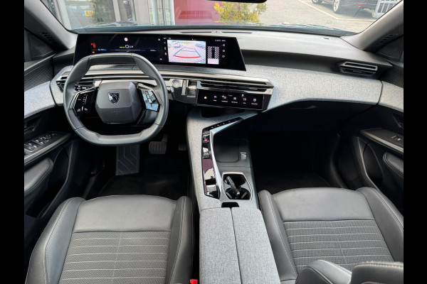 Peugeot E-3008 Allure 73kWh | Adaptive cruise | AppleCarPlay | Warmtepomp