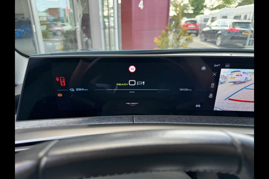 Peugeot E-3008 Allure 73kWh | Adaptive cruise | AppleCarPlay | Warmtepomp