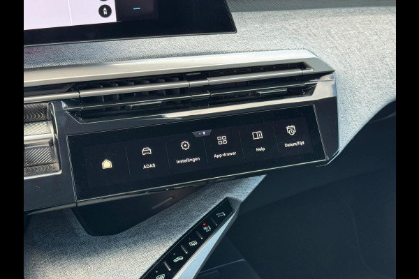 Peugeot E-3008 Allure 73kWh | Adaptive cruise | AppleCarPlay | Warmtepomp