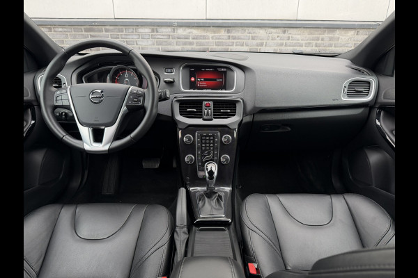 Volvo V40 1.5 T3 Dynamic Edition | Trekhaak | LED | Navi | Climate | Cruise | Stoelverwarming