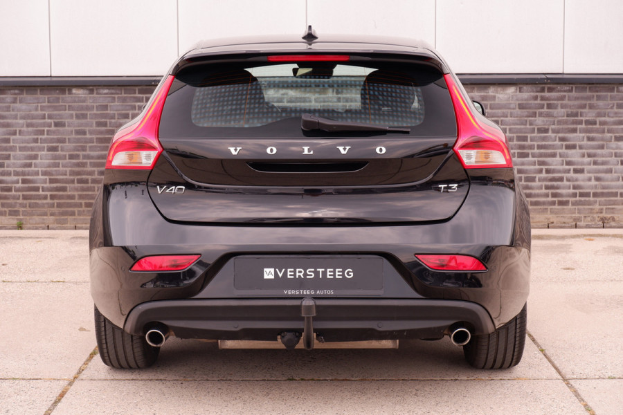Volvo V40 1.5 T3 Dynamic Edition | Trekhaak | LED | Navi | Climate | Cruise | Stoelverwarming