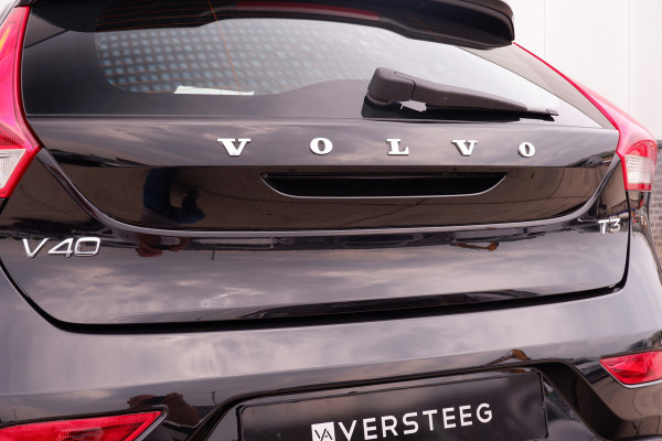 Volvo V40 1.5 T3 Dynamic Edition | Trekhaak | LED | Navi | Climate | Cruise | Stoelverwarming