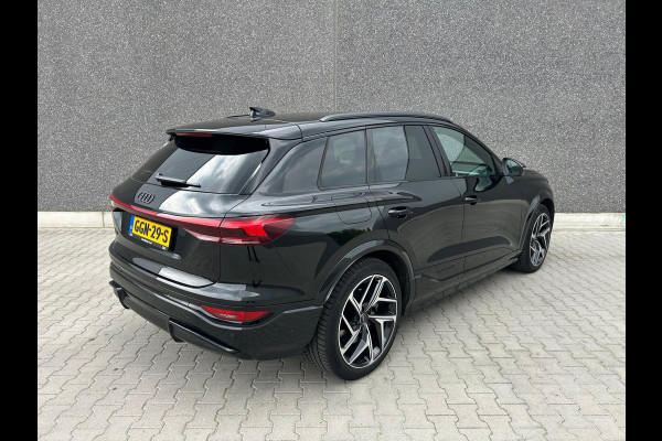 Audi Q6 e-tron S edition 100 kWh | 360° CAMERA | LUCHTVERING | SPORTSTOELEN | STOELVERWARM ACHTER | APK T/M 13-8-2028 | NIEUWSTAAT