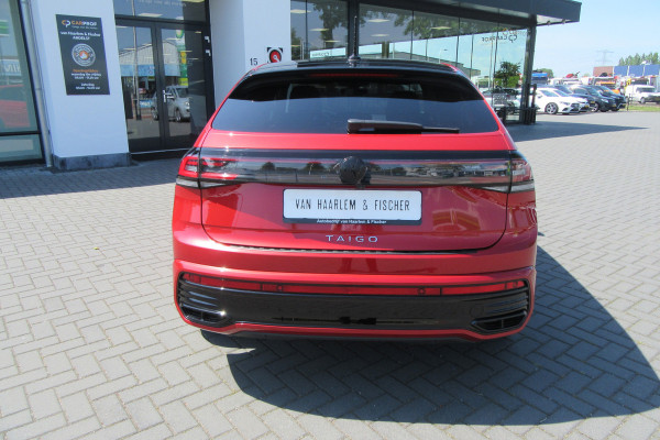 Volkswagen Taigo 1.5 TSI DSG R-Line Black Style, Panoramadak, Matrix, Trekhaak