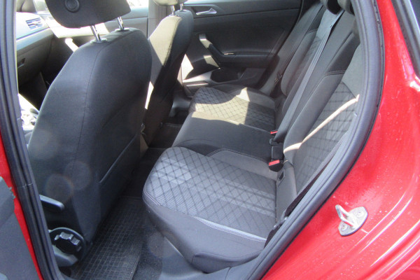 Volkswagen Taigo 1.5 TSI DSG R-Line Black Style, Panoramadak, Matrix, Trekhaak