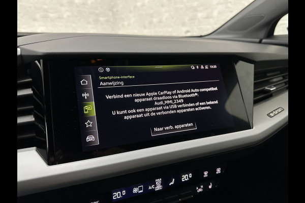 Audi Q4 e-tron 45 Quattro S-Line 77 / 82 kWh | ACC | Matrix-LED | Keyless-Entry | Standkachel | Carplay | 27150,= exc. btw | Lane Assist | 3-Zone Clima | Stoelverwarming | Getint Glas | Autom. Parkeren | Virtual Cockpit |
