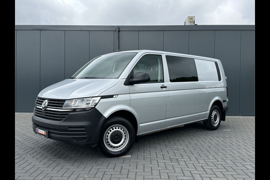 Volkswagen Transporter 2.0 TDI 150 PK DSG AUTOMAAT HIGLINE / ** 19.778 KM ** / DUBBELE CABINE / ADAPTIVE CRUISE / TREKHAAK / 6 PERSOONS