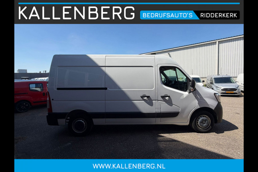 Renault Master T35 2.3 dCi 135PK L2H2 / Trekhaak / App connect / 3 zits