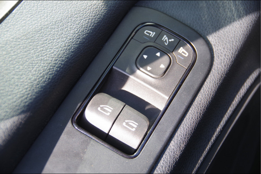 Mercedes-Benz Sprinter 516 2.2 CDI L2H2 MARGE! AUT. DUBBELLUCHT, 3.5T TREKHAAK, LEDER, CAMERA, CRUISE