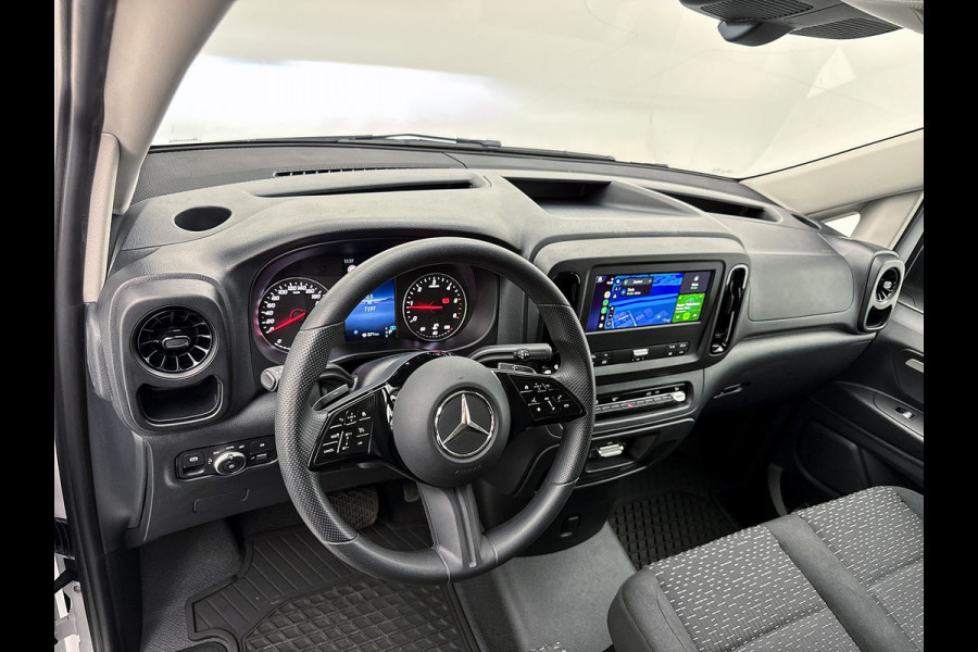 Mercedes-Benz Vito 116 CDI L2 Pro Trekhaak 2500kg Parkeerpakket Betimmering Navigatie Carplay