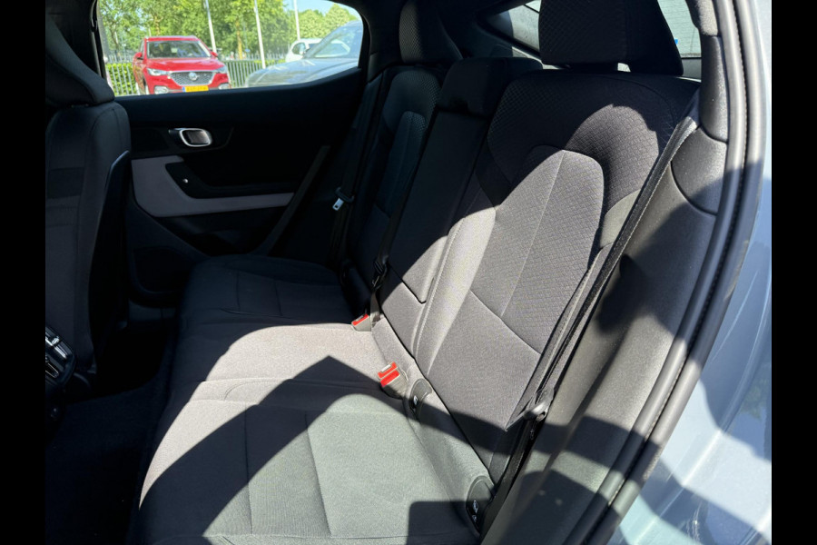 Polestar 2 Long Range Single Motor 78 kWh SOH 97% | ELEK. STOEL MET MEMORY| DODE HOEK SENSOR| STOELVERWARMING| ELEK. ACHTERKLEP| 360 CAMERA| ADAPTIVE CRUISE CONTROL