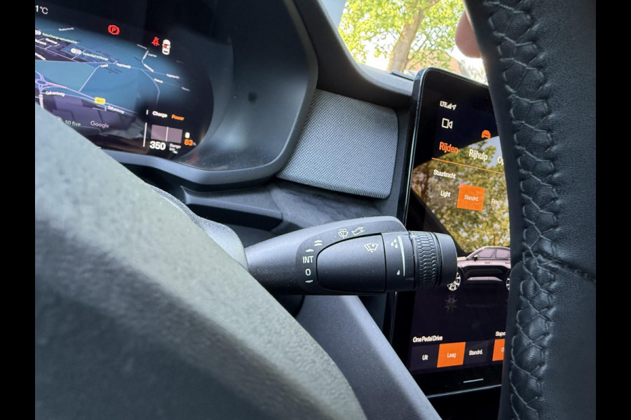 Polestar 2 Long Range Single Motor 78 kWh SOH 97% | ELEK. STOEL MET MEMORY| DODE HOEK SENSOR| STOELVERWARMING| ELEK. ACHTERKLEP| 360 CAMERA| ADAPTIVE CRUISE CONTROL
