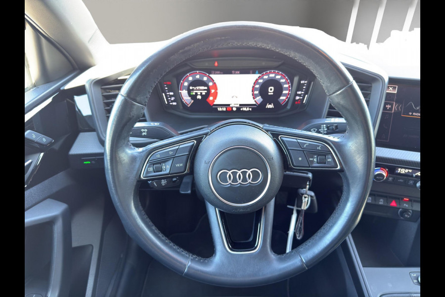 Audi A1 Sportback 25 TFSI | Digital Dash | Parksensors V+A | Navi | 18"| Airco (automatisch) | Adaptive cruise control |