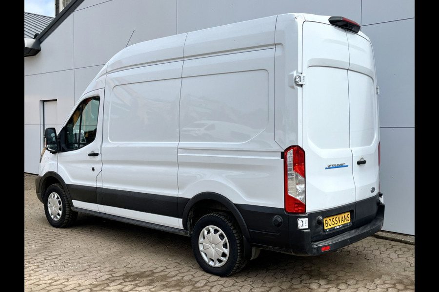 Ford E-Transit 68kWh 184PK L2H3 317km WLTP 97,4% (SOH) BEV Snelladen Camera Cruise control Climate control Carplay Navigatie Laadkabel Parkeersensoren V+A