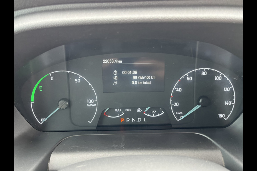 Ford E-Transit 68kWh 184PK L2H3 317km WLTP 97,4% (SOH) BEV Snelladen Camera Cruise control Climate control Carplay Navigatie Laadkabel Parkeersensoren V+A