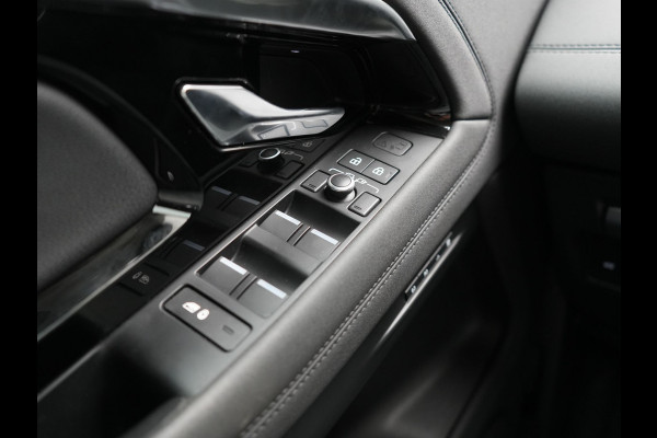 Land Rover Range Rover Evoque P300e AWD S PHEV 309pk Dealer O.H. | Trekhaak Afn. | Adaptive Cruise | 360 Camera | Lederen Comfortstoelen Memory & Verwarmd | Keyless | Blis | Stuur Verwarmd | Apple Carplay | Navigatie | DAB |