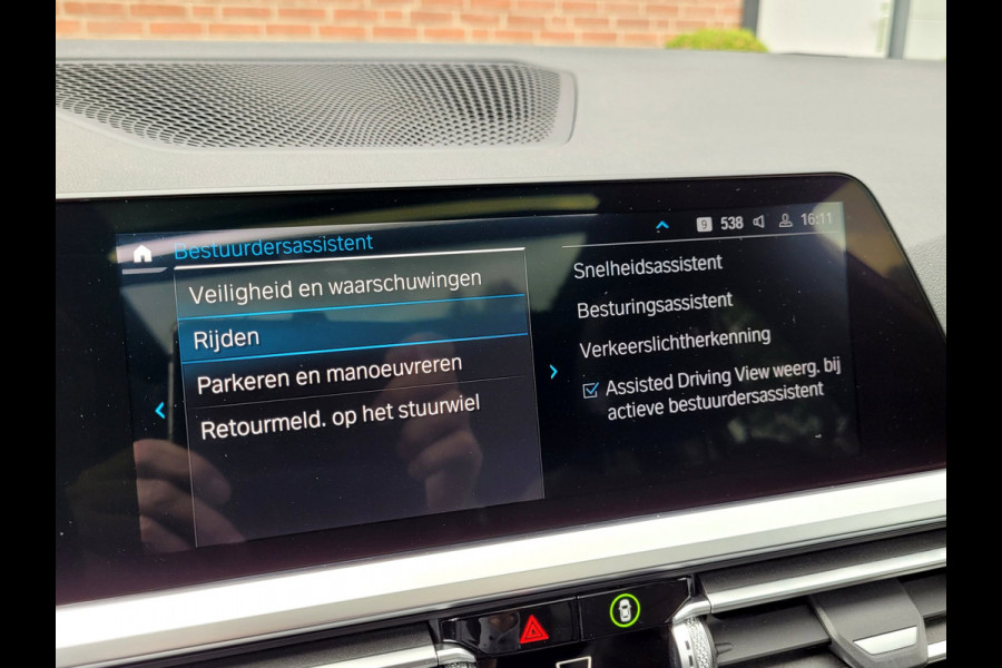 BMW 3 Serie 330E XDRIVE M-sport Pano FULL! (Dravit Grau) - Dealer onderhouden, 2e eig.