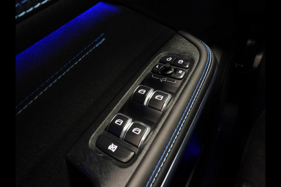 Lynk & Co 01 1.5 PHEV BlackLine NAVI/360CAM/SCHUIFDAK/LED/20"LMV!