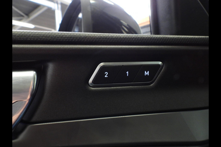 Lynk & Co 01 1.5 PHEV BlackLine NAVI/360CAM/SCHUIFDAK/LED/20"LMV!