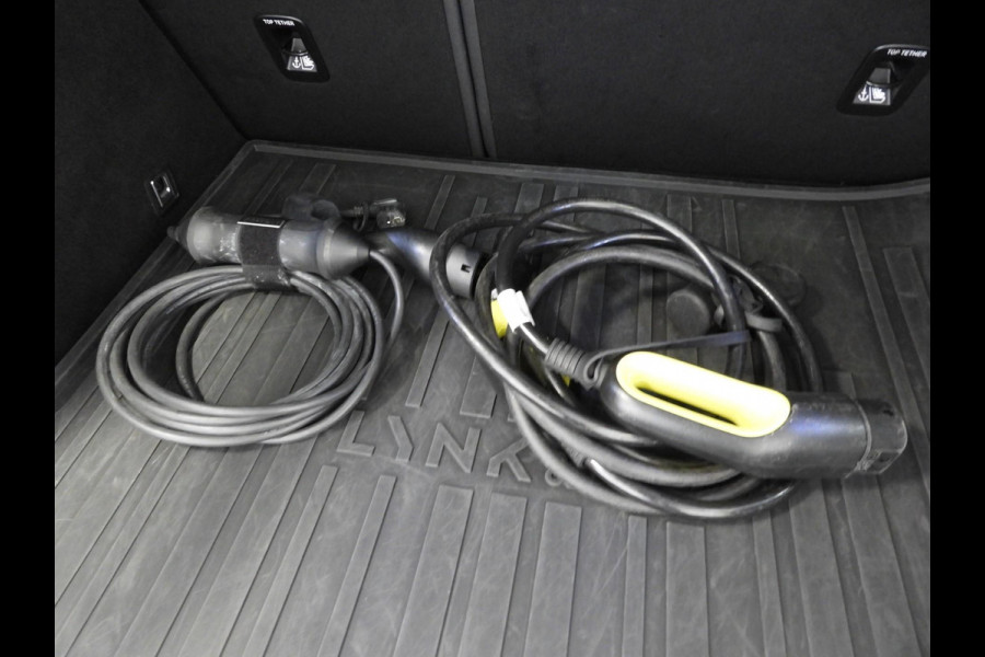 Lynk & Co 01 1.5 PHEV BlackLine NAVI/360CAM/SCHUIFDAK/LED/20"LMV!