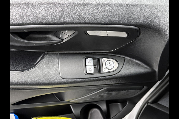 Mercedes-Benz Vito 116 CDI L2 Pro Trekhaak 2500kg Parkeerpakket Betimmering Navigatie Carplay