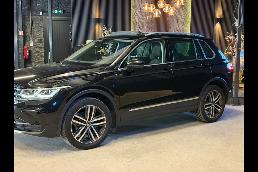 Volkswagen Tiguan 1.4 TSI eHybrid R-Line|PANO|FULL OPTIONS