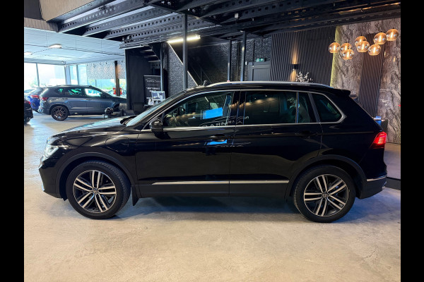 Volkswagen Tiguan 1.4 TSI eHybrid R-Line|PANO|FULL OPTIONS