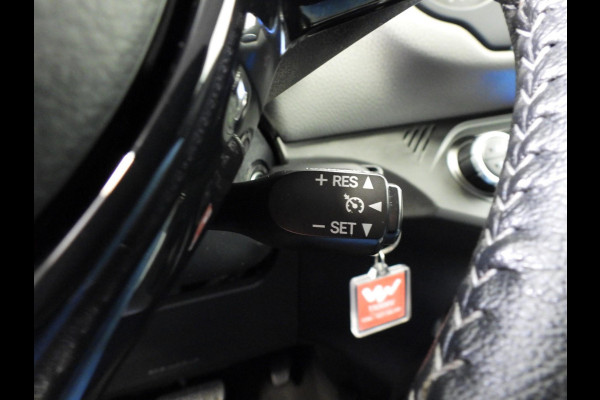 Toyota Yaris 1.5 Hybrid Active NAVI/CAMERA/CLIMA/CRUISE!