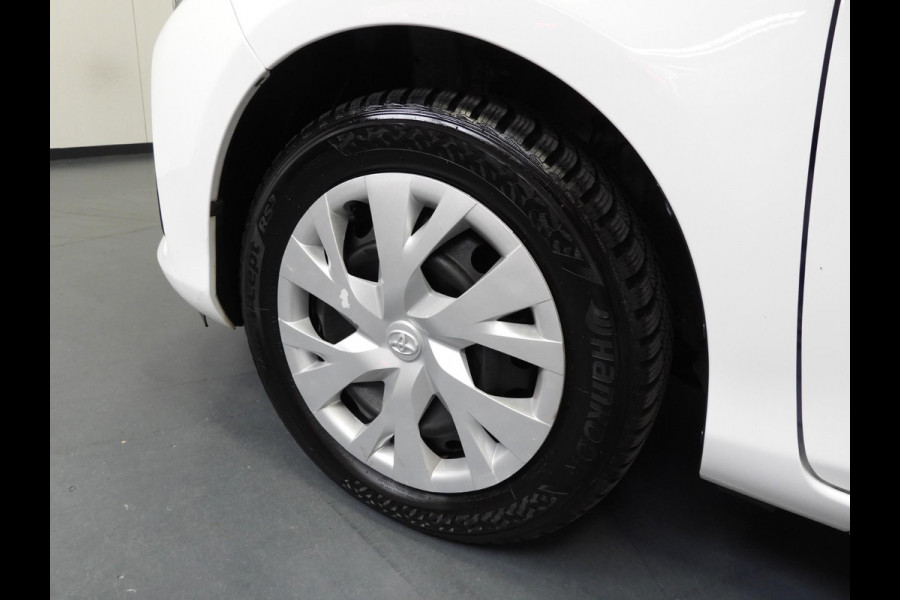 Toyota Yaris 1.5 Hybrid Active NAVI/CAMERA/CLIMA/CRUISE!