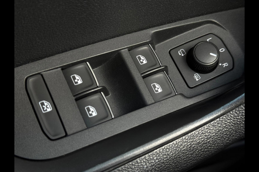 Škoda Karoq 1.5 TSI ACT Style Business Vol ! | 1e Eigenaar | Memory Seats | Adaptive Cruise | Camera | Parksens | Carplay | NAP |